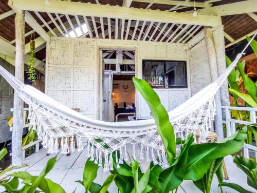 General Luna House | The Surf Shacks · Beach house, Aircon, Fast Wifi