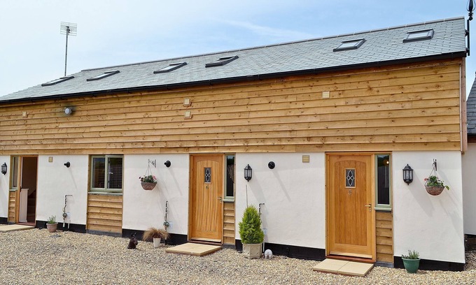 Broad Hinton Cottage | The Swallows - 28835