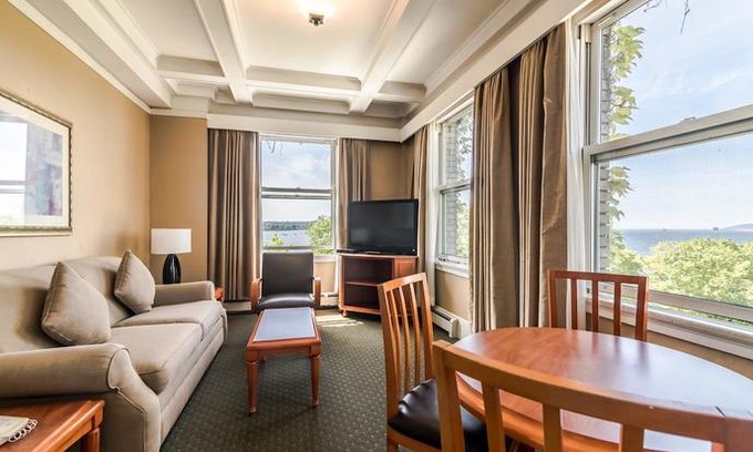 West End Hotel | The Sylvia Hotel