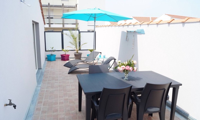 Saint-Gilles-Croix-de-Vie Apartment | THE TERRACE *** Heart of town, seaside in St Gilles cross of life
