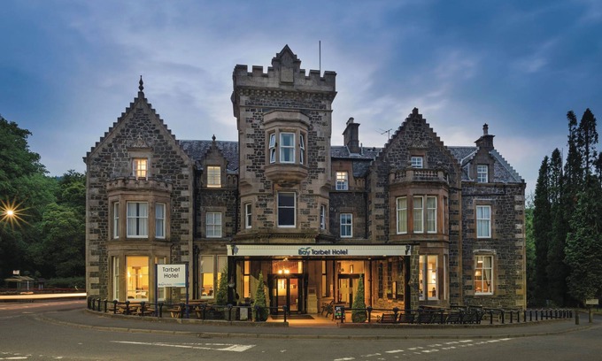 Tarbet Hotel | The Tarbet Hotel