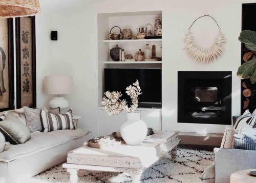 Manyana House | The Tasman Secret
