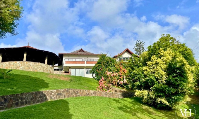 Bois d'Orange Villa | The Triplex at Villa Horizon