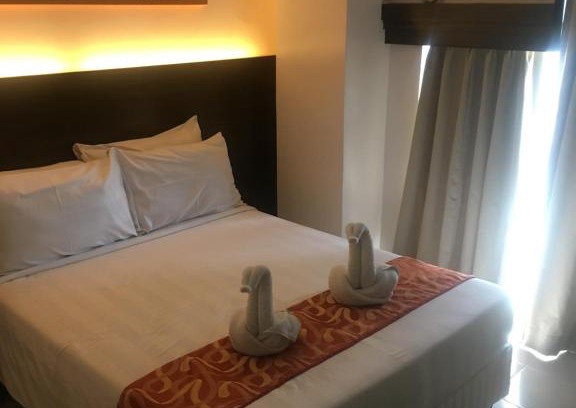 San Jose Apartment | The twins Tagaytay Prime Residence