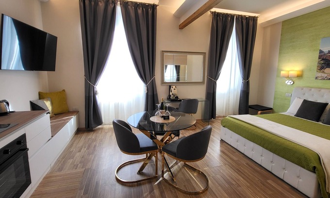 Taormina Apartment | The Two Griffins - Apartament No. 1