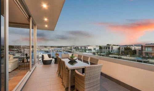 Safety Beach Apartment | The Ultimate View!