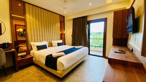 Indore Hotel | The Velar Hotel, Vijay Nagar