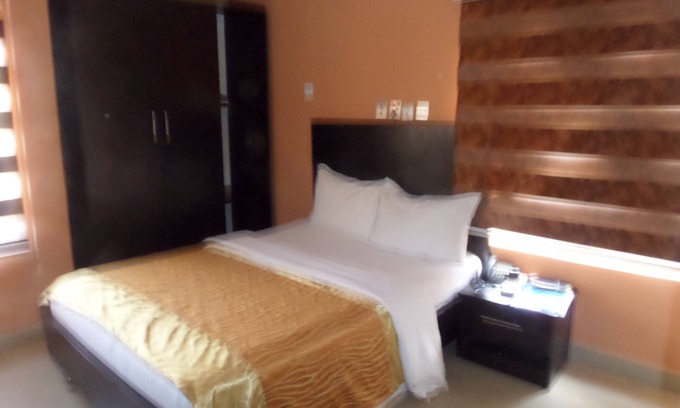 Utako Hotel | The Venetian Suites