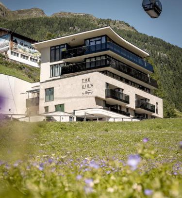 Soelden Apartment | The View by Regina
