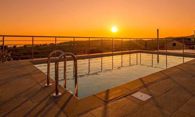 Maries Villa | The View Villa