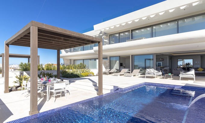 Ferragudo Apartment | The Vue 3 C - Luxury state of art new build exclusive Vue Apartment