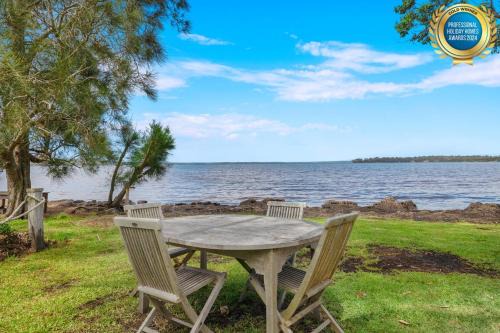 Erowal Bay House | The Waterfront House - Pet Friendly - Absolute Waterfront