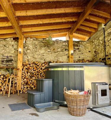 Pitlochry House | The Whisky Room - Highland Bothy by edradour1725