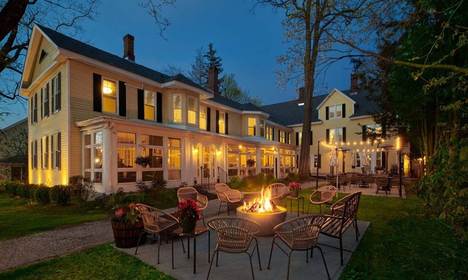 Lenox Hotel | The Whitlock