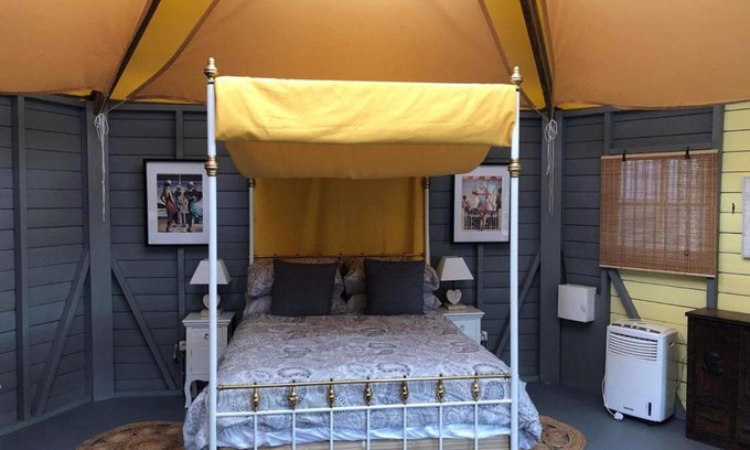 Saint-Sornin-la-Marche Other | The Yurt at Les Forges