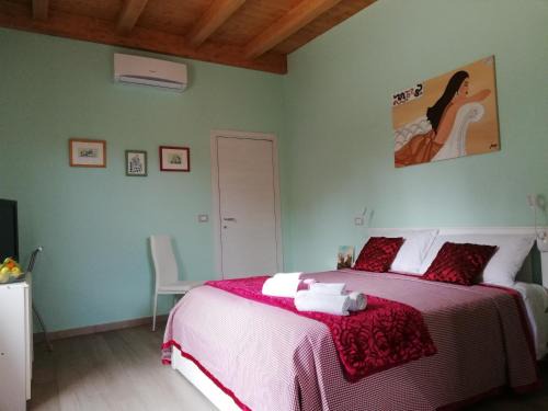 Borgo Venusio Bed & Breakfast | The Zigghy's Room