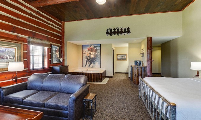 Columbia Hotel | Theme Suite w/Whirlpool & Fireplace! Stoney Creek Columbia | 2 Units