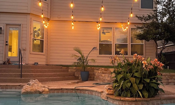 Keller House | There’s no place like home with a beautiful outdoor oasis