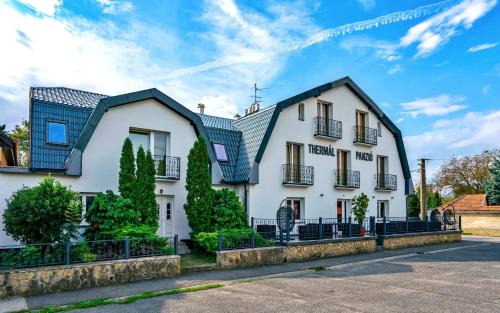 Sarvar Hotel | Thermal Panzió Sárvár