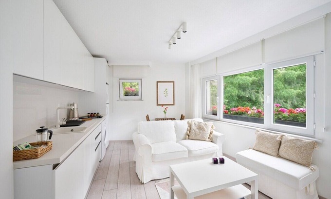 Bebek Apartment | This apartment is a 1 bedroom(s), 1 bathrooms, located in Beşiktaş, İstanbul.