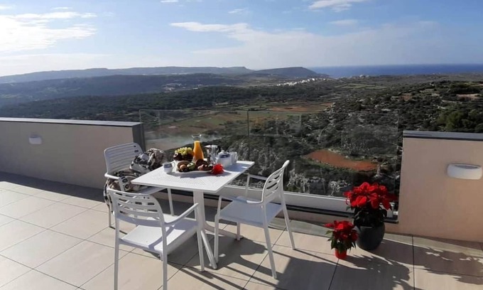 Santa Maria Estate Apartment | This apartment is a 1 bedroom(s), 2 bathrooms, located in Il-Mellieħa, null.