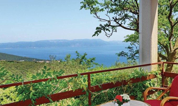 Gondolici Apartment | This functionally furnished apartment is located on a hill with a beautiful view of the sea and the