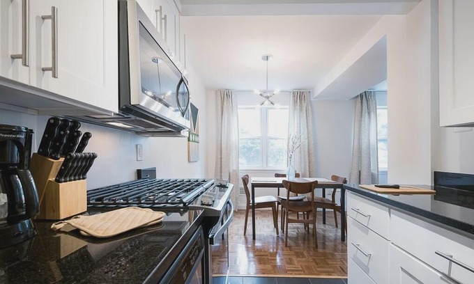 Navy Yard Apartment | This Furnished Monthly Rental in Washington DC could be the one you've been looking for!