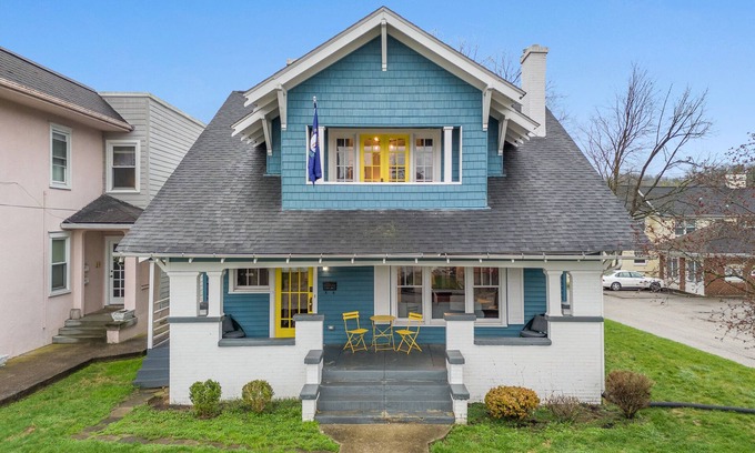 Frankfort House | This gem sits in the heart of picturesque South Frankfort, near the Kentucky river