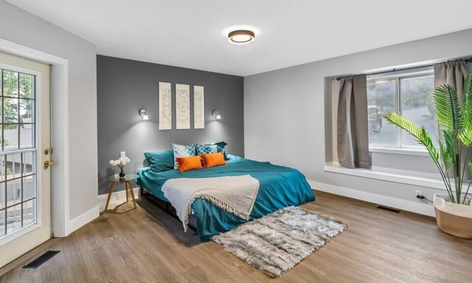 West Kelowna Estates House | This house is a 3 bedroom(s), 3 bathrooms, located in West Kelowna, BC.