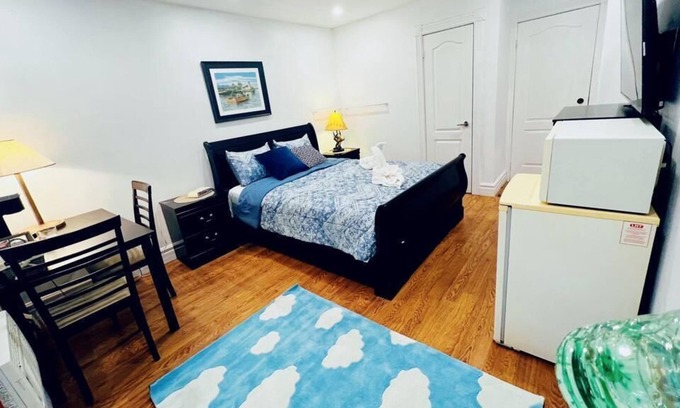 Seguin House | This lodge is a 2 bedroom(s), 1.5 bathrooms, located in parry sound, on.