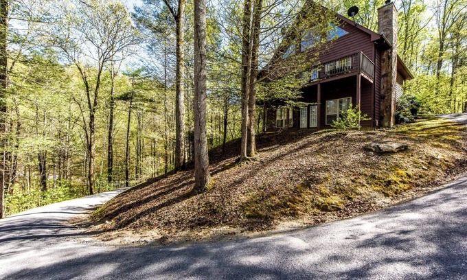 Townsend Cabin | This lovely home is a great place for a family gathering . Secluded with nature