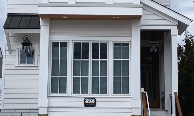Stone Harbor House | This luxury, bayfront 4 BR 3 bath home is the perfect place for a relaxing family vacation.