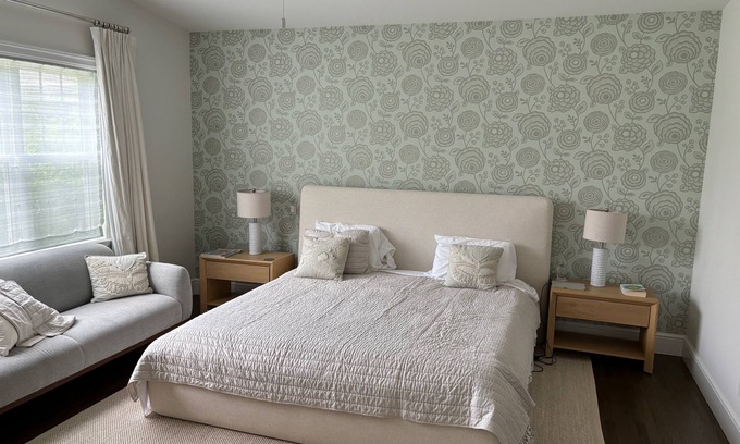 Southampton House | This stunning 5-bedroom house in Southampton is a must see