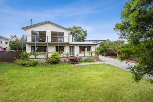 Surf Coast House | Three Beaches