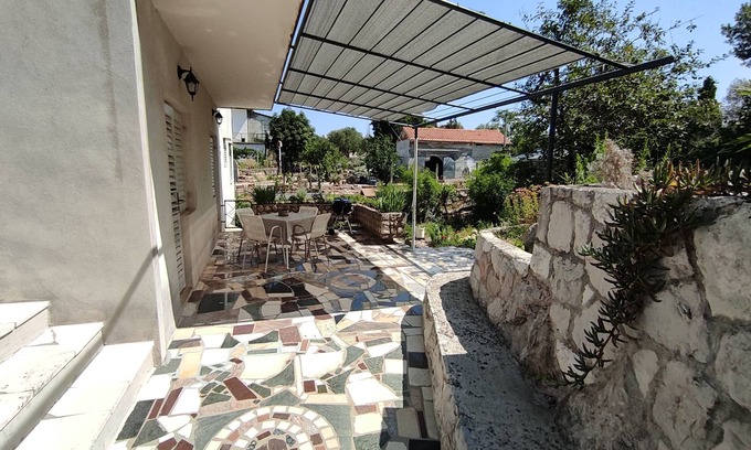 Trpanj Apartment | Three bedroom apartment with terrace Trpanj, Pelješac (A-15995-a)