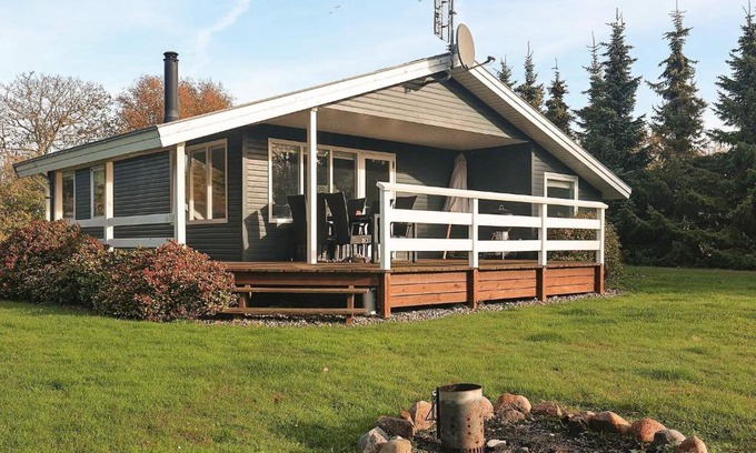 Nordenbro Vesteregn House | Three-Bedroom Holiday home in Humble 1