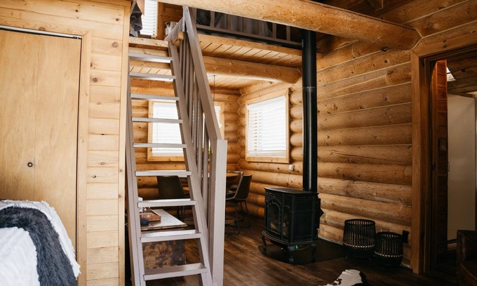 Sandpoint Cabin | Three Peaks Cabin- Chapman Springs