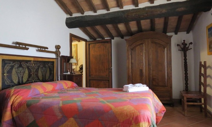 Monterotondo Marittimo Apartment | Three-room apartment in the Tuscan countryside with swimming pool