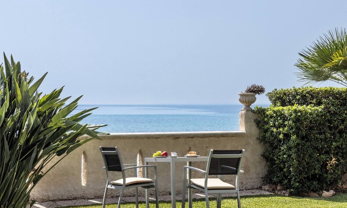Eastern Sicily Apartment | Three-room apartment by the sea in a great location