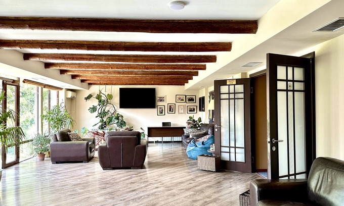 Orto-Say Bed & Breakfast | Tian-Shan Hotel