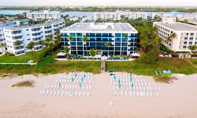 Palm Beach Hotel | Tideline Ocean Resort and Spa