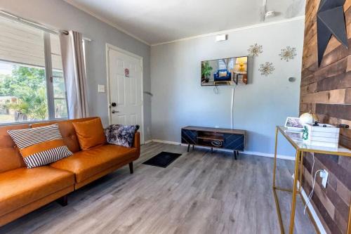 Swannanoa House | Tigertown Lakeland LongTerm Stay