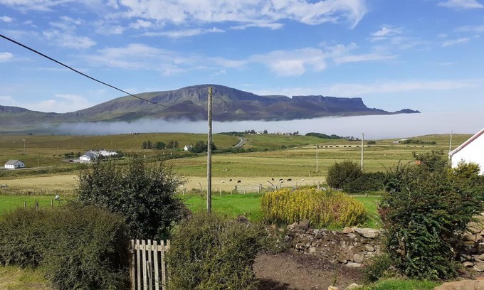 Staffin Bed & Breakfast | Tigh Quiraing- Heather