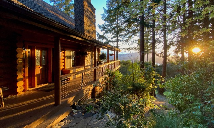 Rosario Cabin | Timber Lodge Log Home, 10 Person Theater Room, Hot Tub, Pool Table, Ocean Views!