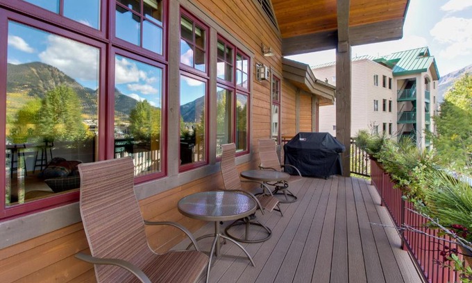 Frisco House | Timberline Cove Penthouse