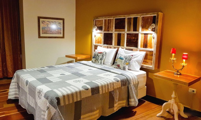 Centro Historico Apartment | Timeless Elegance Meets Modern Comfort in Quito’s Historic Center