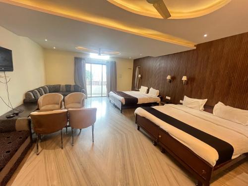 Nathdwara Hotel | Times Rajmahal hotel - Shreenathji Nathdwara g66OgO1OO6