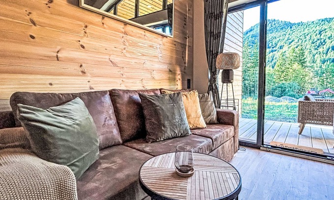 Fischbachau House | Tiny Haus Glockenalm-Villa Kunterbunt by Interhome