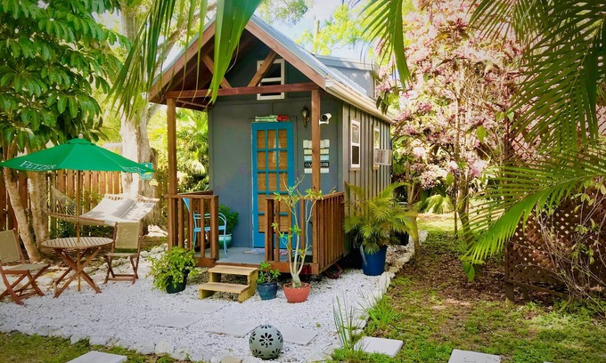 Alta Vista House | Tiny house downtown Sarasota