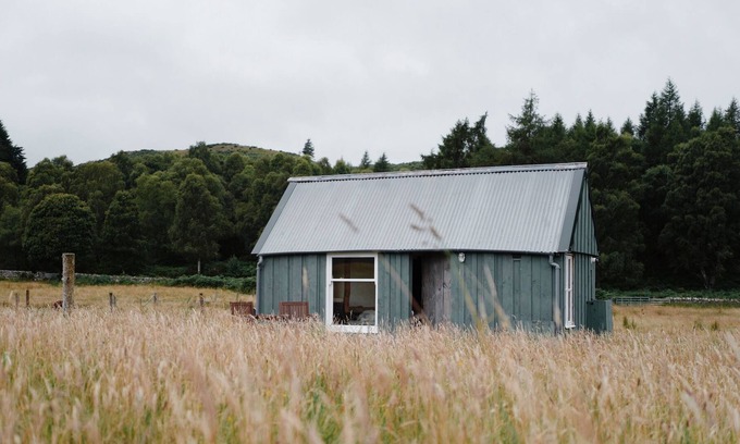Fort Augustus Cabin | Tiny House in a Hay Field near Loch Ness